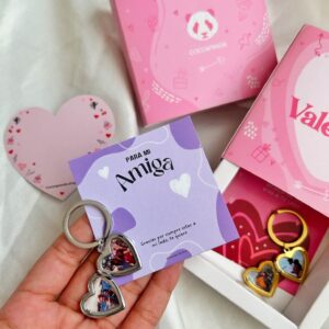 Llavero relicario acero inoxidable plateado